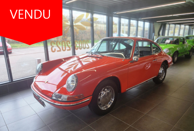 912